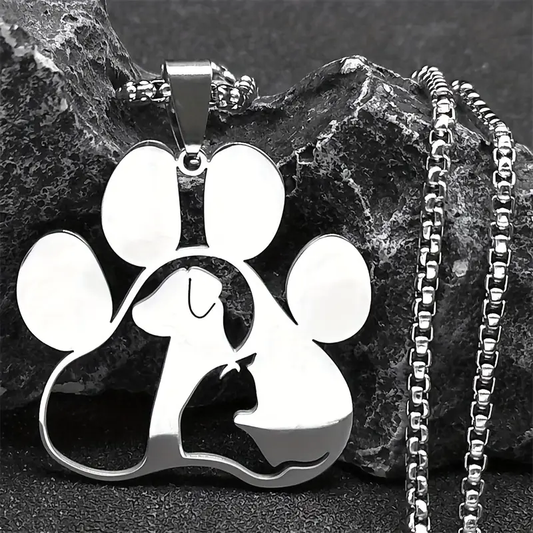 Big Paw Silvered Necklace
